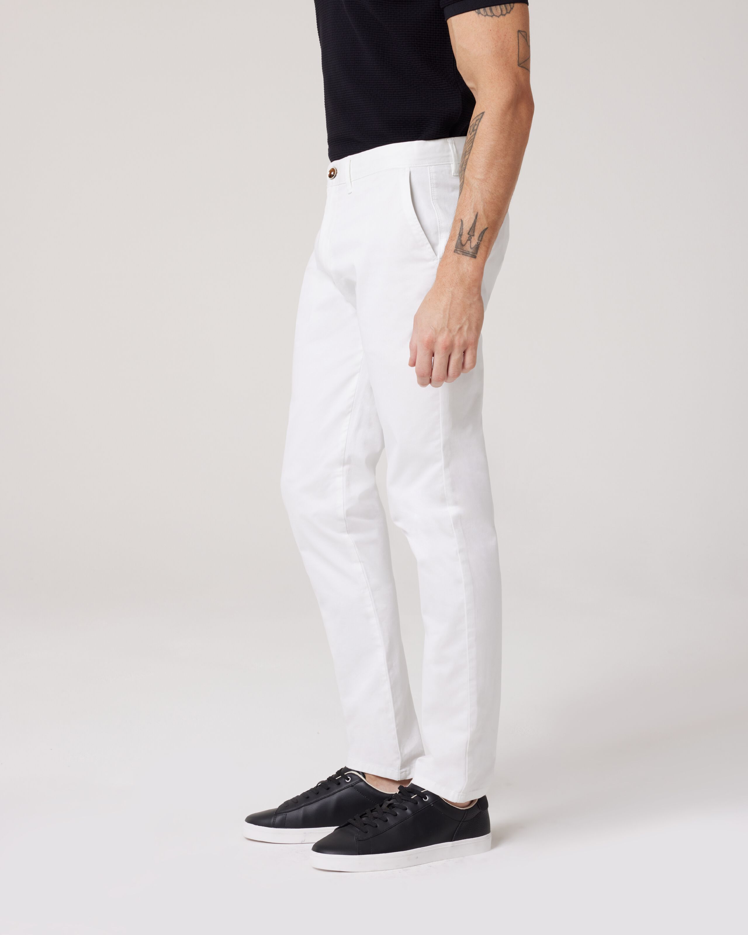 Mens white hot sale stretch chinos